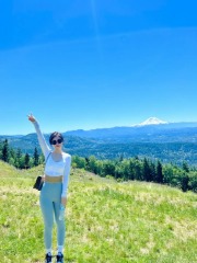 美貌菟丝花失去反派老公后[快穿]