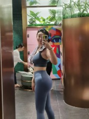 月色与雪色中你是第三种绝色翻译